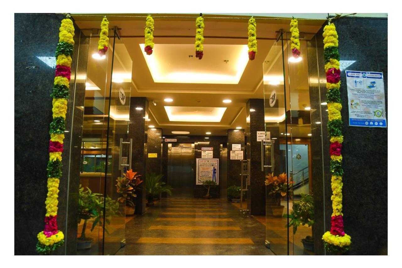 Hotel Sr Tiruchendur Thiruchendur Bagian luar foto