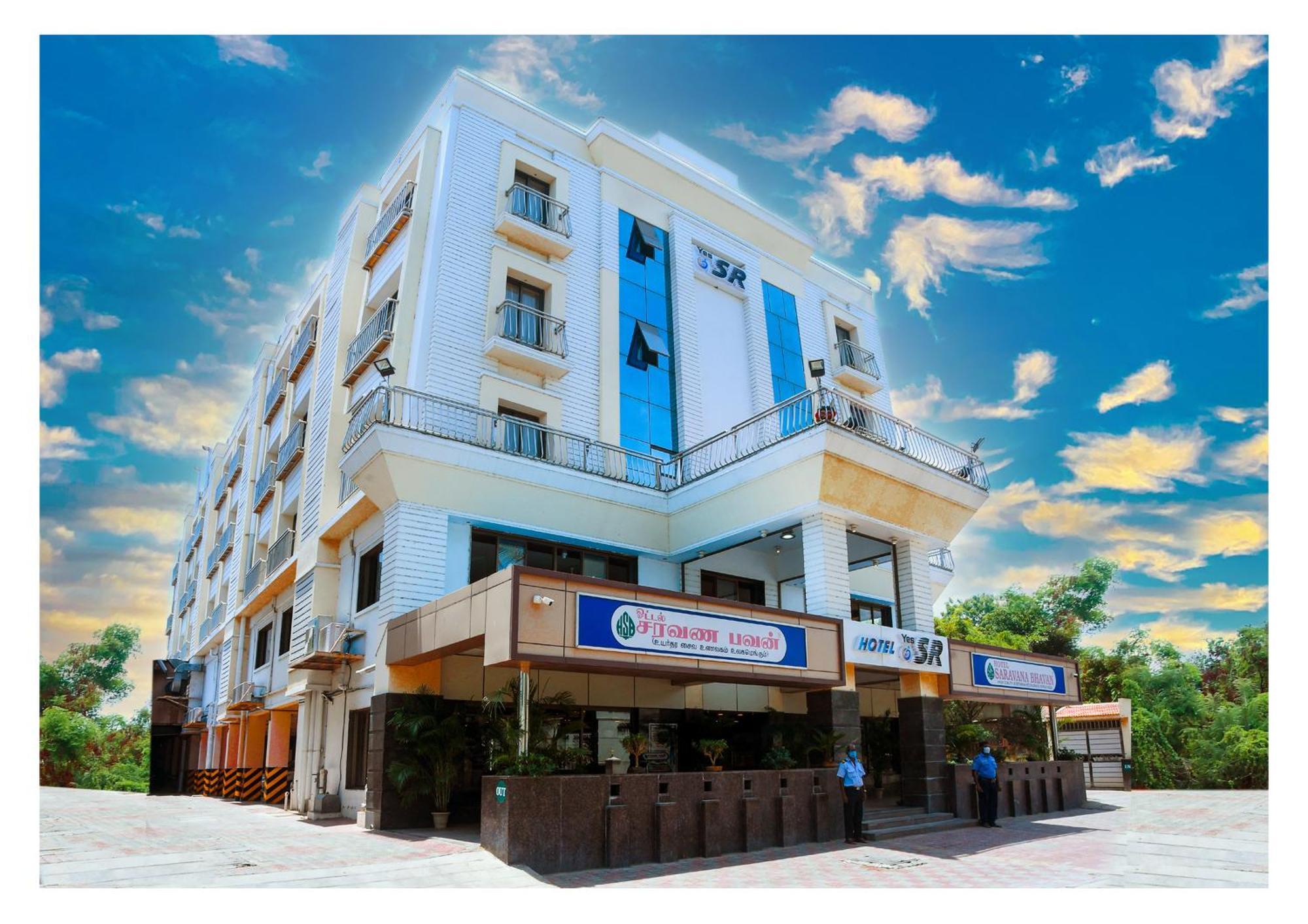 Hotel Sr Tiruchendur Thiruchendur Bagian luar foto